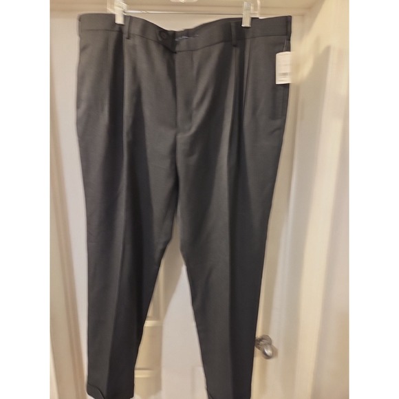 Brooks Brothers Other - Brooks Brothers Madison Men's 44W 30L Wool blend Pleated Dress Pants gray